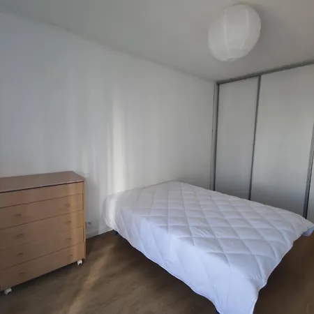 Daire Grand Proche Centre Parking Gratuit *